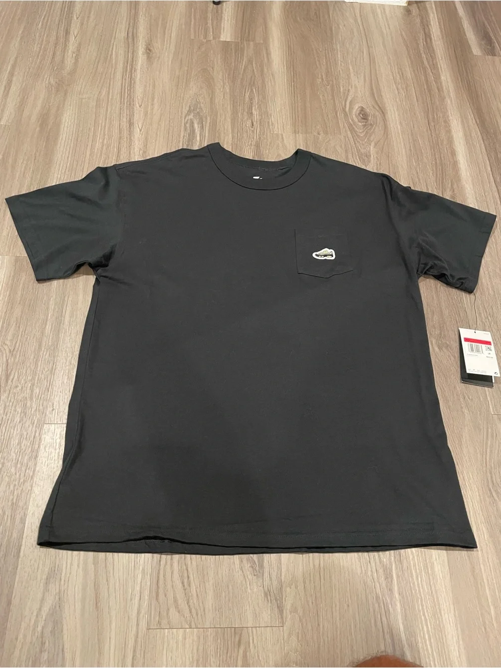 New Nike Air Max 95 Big Bubble Retro T-Shirt — Black — HJ0574-010 — Size L